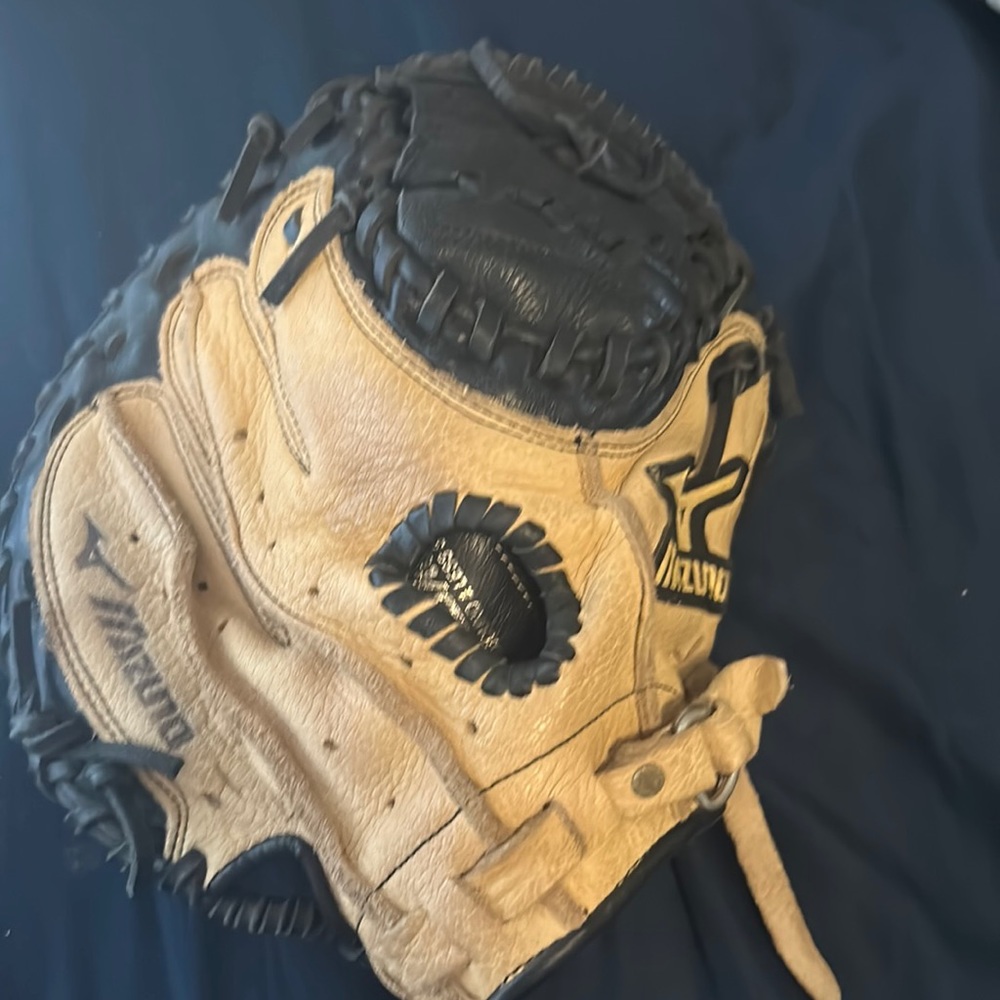Mizuno prospect GXC105 catchers glove